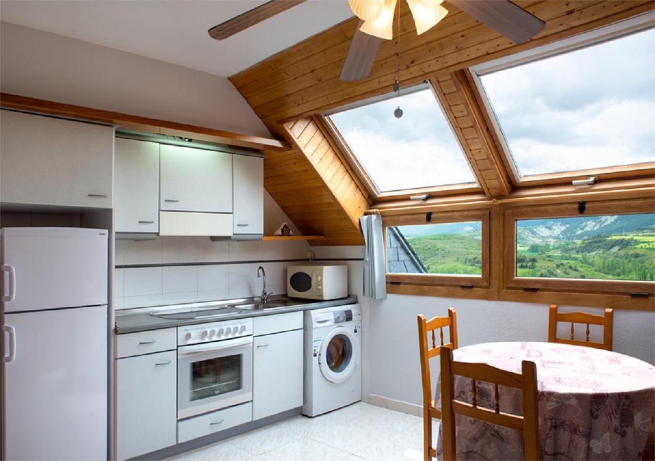 Apartamento Jaca Apartman Kültér fotó